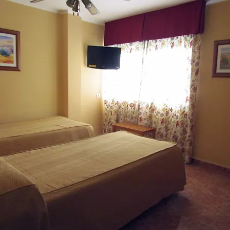 Hotel Zeus 2*