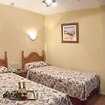 ホテル ゼウス マラガ